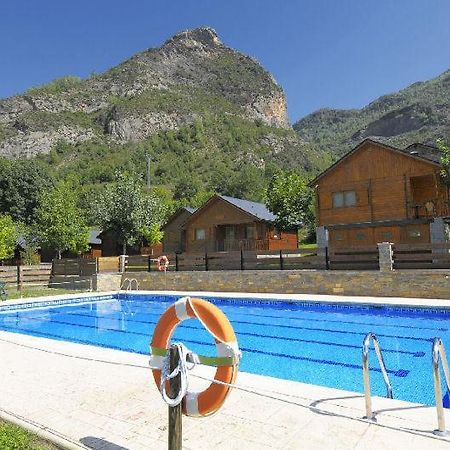 Bungalows La Borda D'Arnaldet Villanova Exterior photo