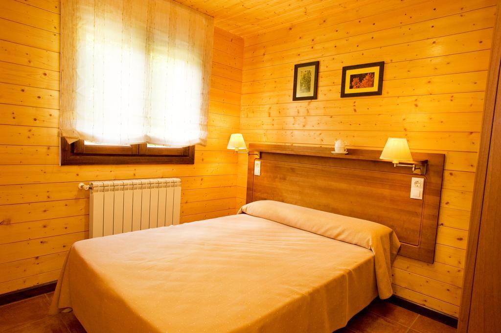 Bungalows La Borda D'Arnaldet Villanova Exterior photo